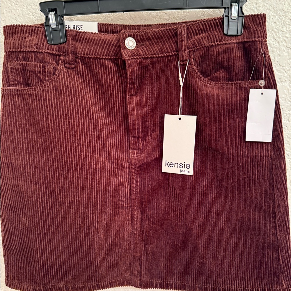 Y2K, Modern Vintage and Retro Kensie Women's Mini Corduroy Skirt - Deep Red - Picture 4 of 16